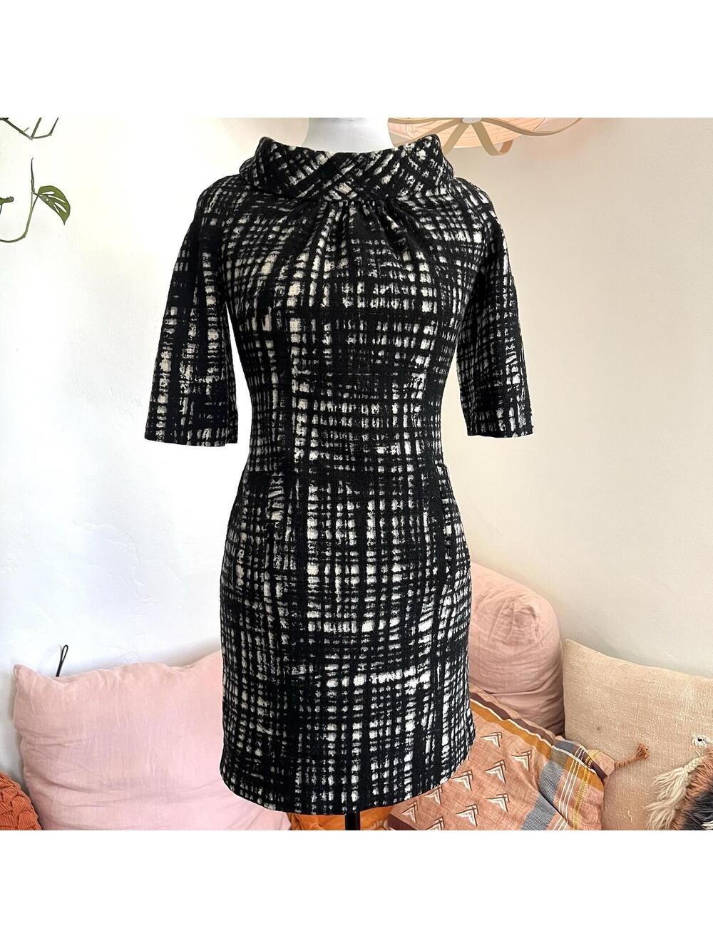 Michael Kors Collection Black White Wool Tweed Sheath Dress Made in Italy Size 2